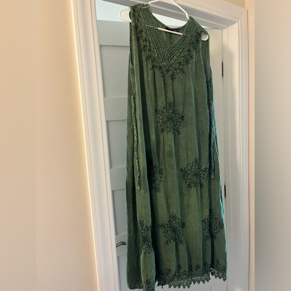 Green Embroidered Sleeveless Dress